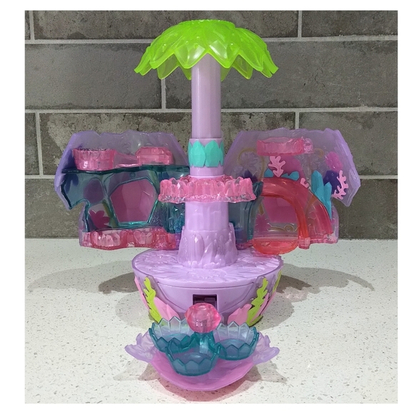 Hatchimals CollEGGtibles Crystal Canyon, Basket, 2 Hatchy Holidays + 10 Figures - Picture 6 of 10